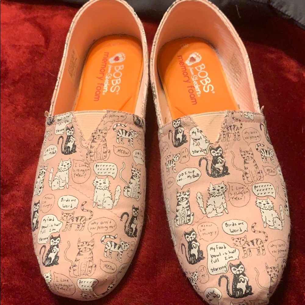 Bob’s pink cat shoes